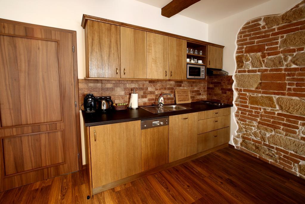 Apartments&Suites Žlutá Hruška Plzeň Exterior foto